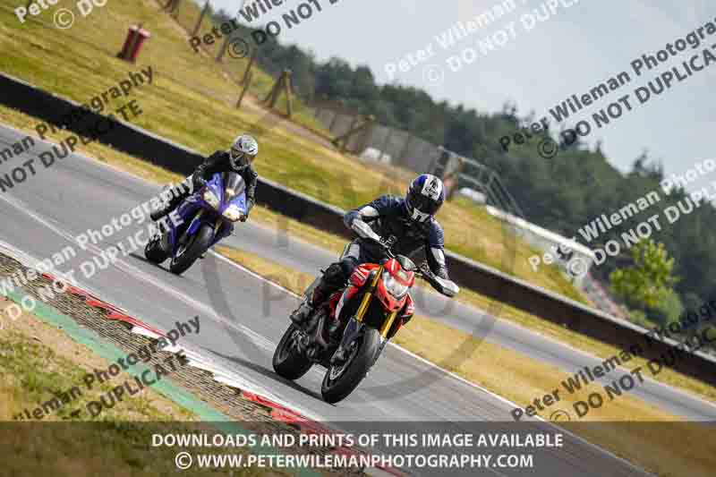 enduro digital images;event digital images;eventdigitalimages;no limits trackdays;peter wileman photography;racing digital images;snetterton;snetterton no limits trackday;snetterton photographs;snetterton trackday photographs;trackday digital images;trackday photos